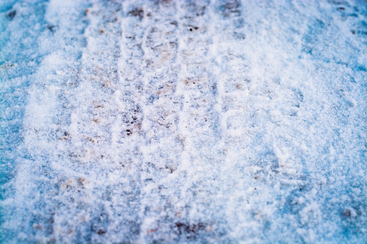 世纪佳缘实名账号:网上婚纱购买平台